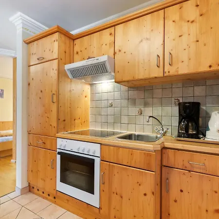 Appartement In Near Slopes Saalbach-Hinterglemm