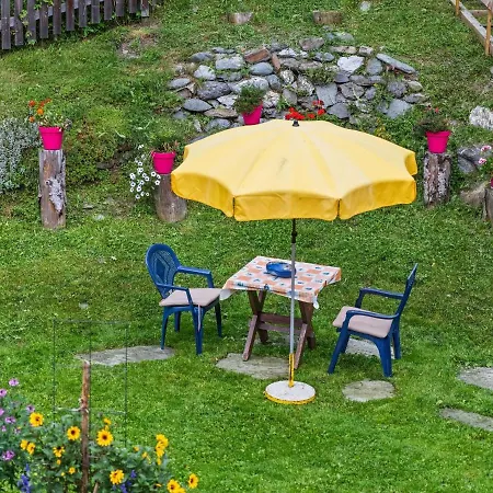 In Near Slopes * Σάαλμπαχ-Χίντεργκλεμ